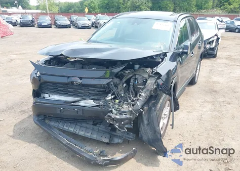 2019 Toyota Rav4 Xle z USA, uszkodzony, nr VIN 2T3P1RFV4KW033276